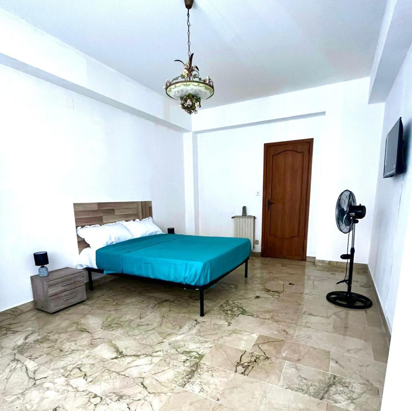 Harbor Elegance Estate Hotel Milazzo Exterior photo